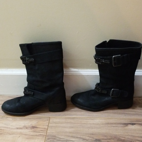 Vera Wang leather stud boots-like new - Picture 3 of 8